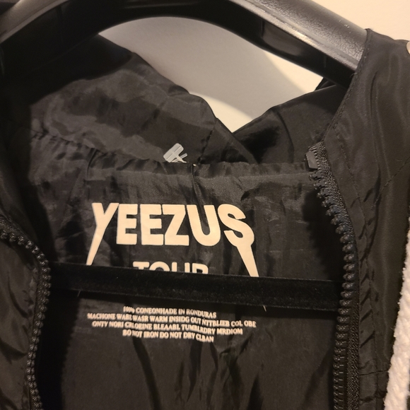 Adidas #3 YXA URBAN CLOTHING FLIGHT WINDBREAKER - Picture 2 of 3